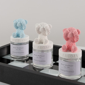 Bear Scented Ceramic Plaster Reed Diffuser